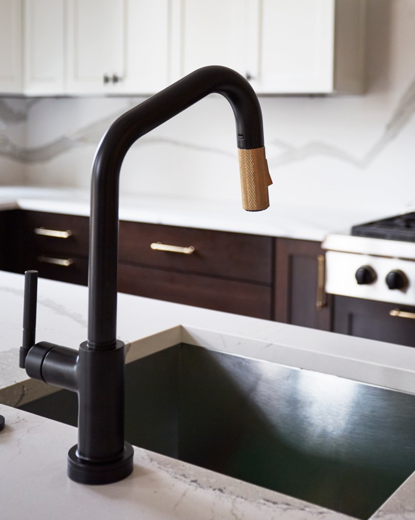 smimelamkitchenislandfaucet1 River North Design District